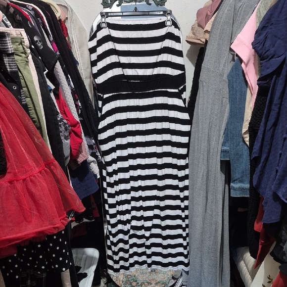 Lane Bryant Dresses & Skirts - Lane Bryant Black and White Striped Dress